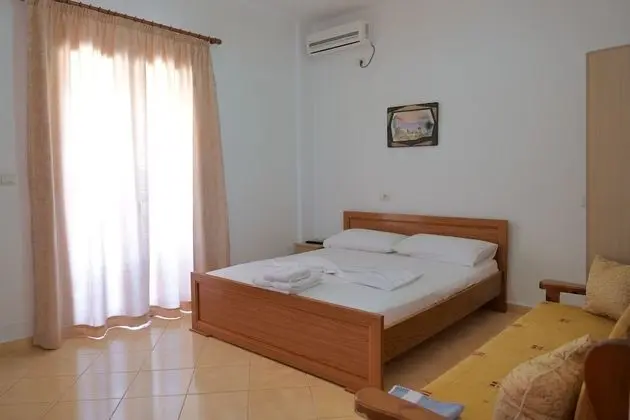 Dört Kişilik Oda, Balkon