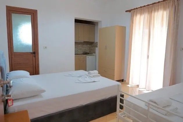 Üç Kişilik Oda, Balkon