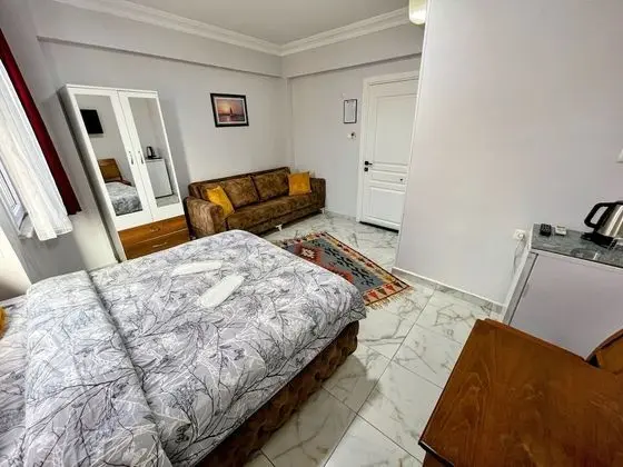 Standard Üç Kişilik Oda