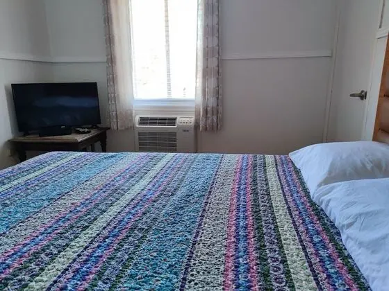 Tek Büyük Yataklı Oda, 1 Çift Kişilik Yatak