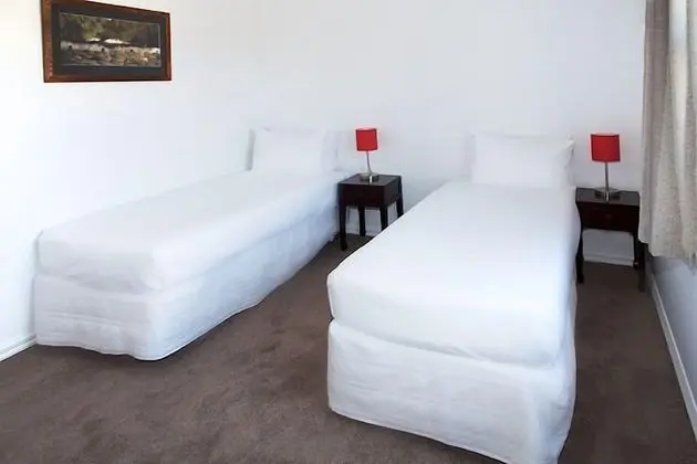 Ev, 5 Yatak Odası, Sigara İçilmez