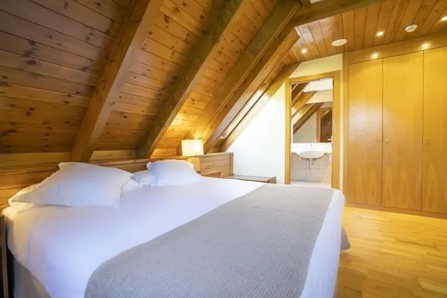 Habitación Doble Superior Abuhardillada