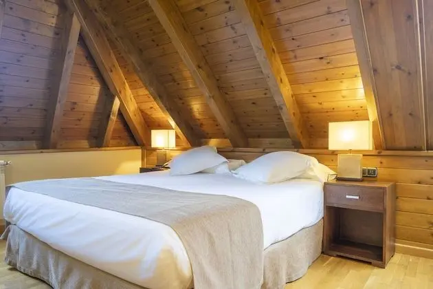 Habitación Doble Superior Abuhardillada