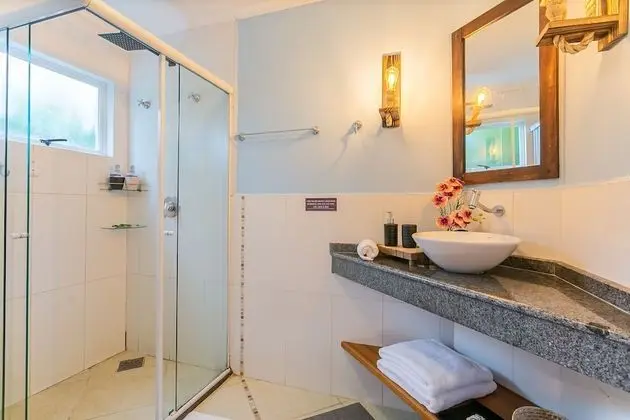 Standard Üç Kişilik Oda, 5 Yatak Odası