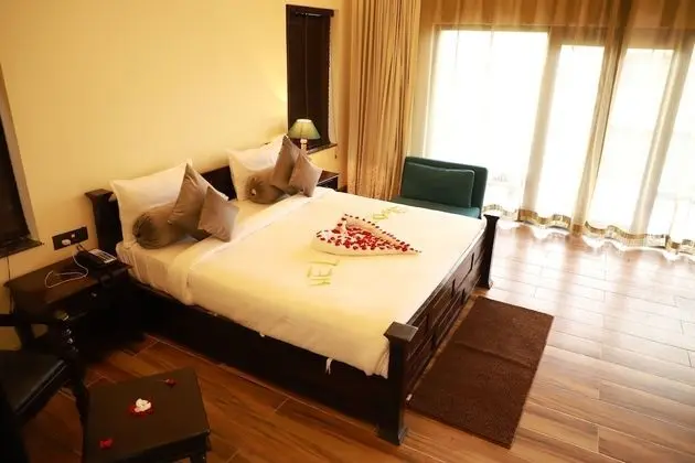 Luxury Tek Büyük Yataklı Oda