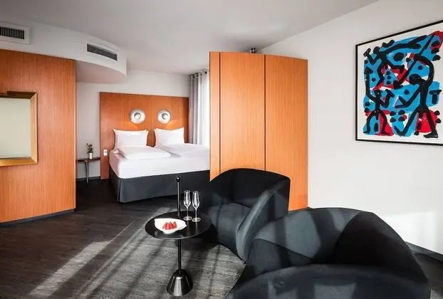 Junior Stüdyo, 1 En Büyük (King) Boy Yatak, Küvet, Şehir Manzaralı