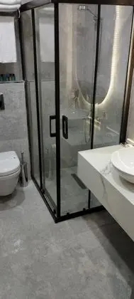 Aile Odası, Bahçe Manzaralı