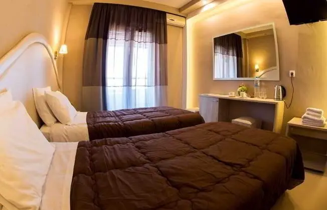 1 Çift Kişilik Veya 2 Tek Kişilik Yatak Garden View
