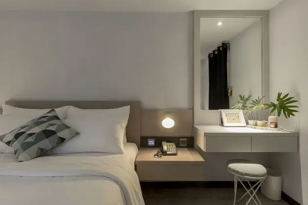 Comfort Tek Büyük Yataklı Oda