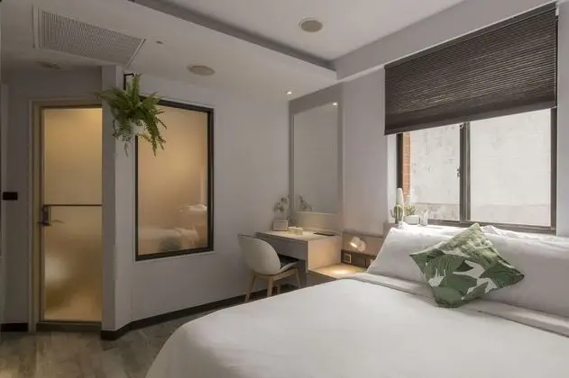 Comfort Tek Büyük Yataklı Oda