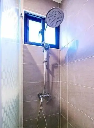 Standard Tek Büyük Yataklı Oda (203)