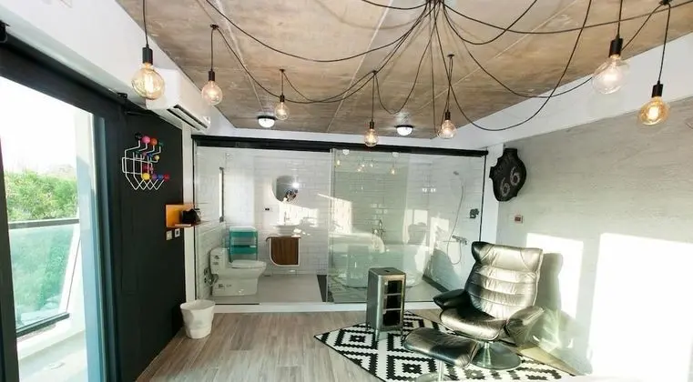 Tek Büyük Yataklı Oda, Küvet