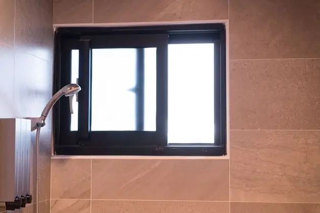 Comfort Tek Büyük Yataklı Oda, Balkon, Okyanus Manzaralı