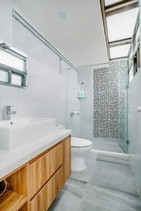 Dört Kişilik Oda, Balkon, Deniz Manzaralı