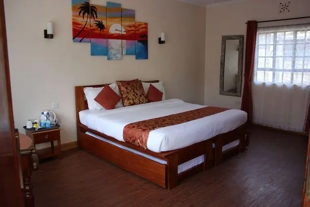 Tek Büyük veya İki Ayrı Yataklı Oda