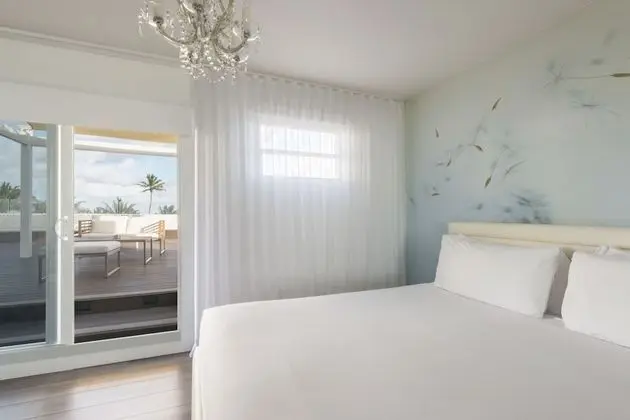 Ocean Front 1 King Bed, Private Terrace