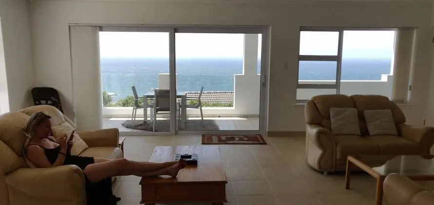 Luxury Tek Büyük Yataklı Oda