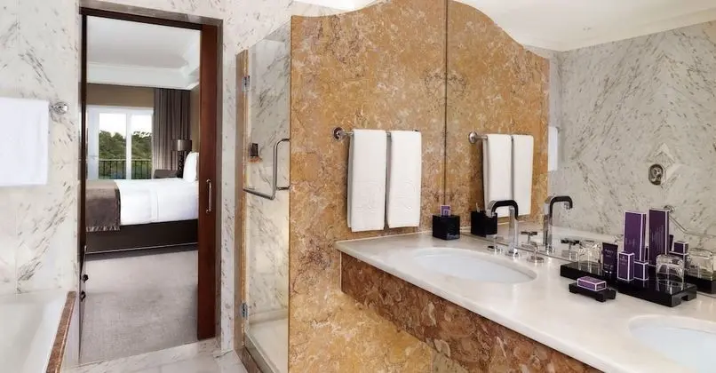 Family Süit, 2 Yatak Odası, Golf Manzaralı, Köşe