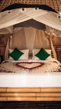 Panoramic Tek Büyük Yataklı Oda