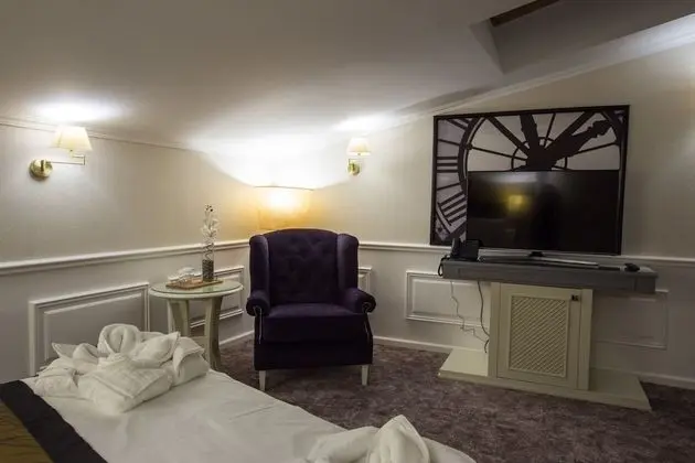Oda, 1 En Büyük (King) Boy Yatak (King Room)