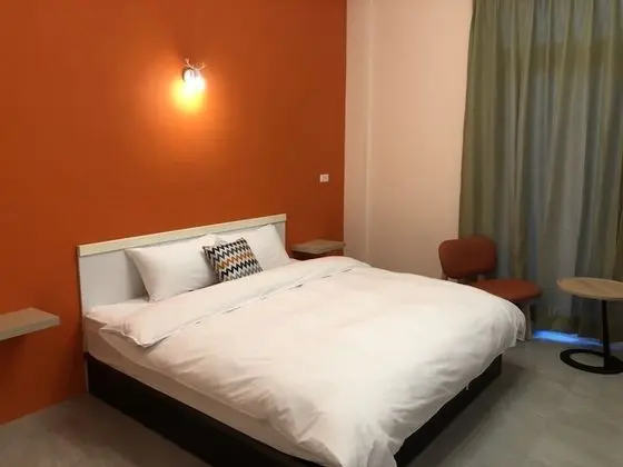 Basic Tek Büyük Yataklı Oda