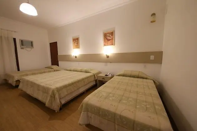 Üç Kişilik Oda