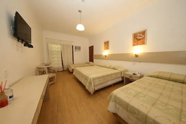 Üç Kişilik Oda