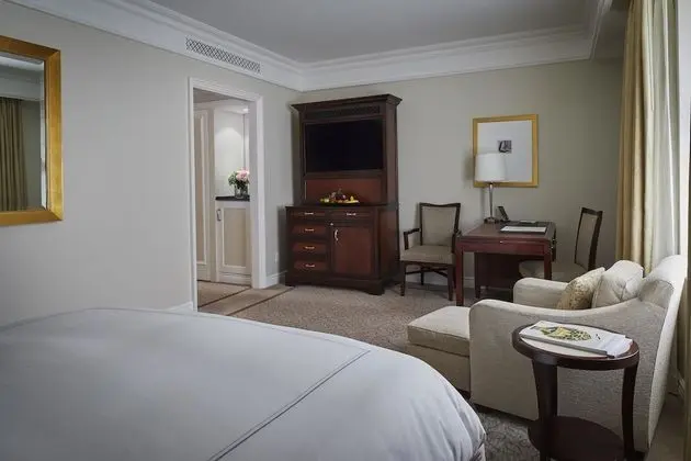 Grand Luxe, Oda, 1 En Büyük (King) Boy Yatak