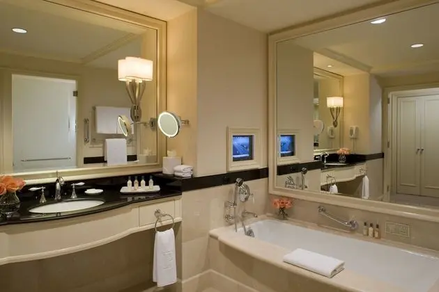 Grand Luxe, Oda, 1 En Büyük (King) Boy Yatak