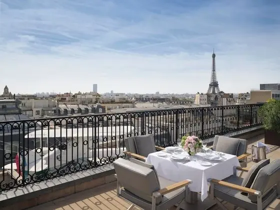 Süit (Rooftop Eiffel Tower)
