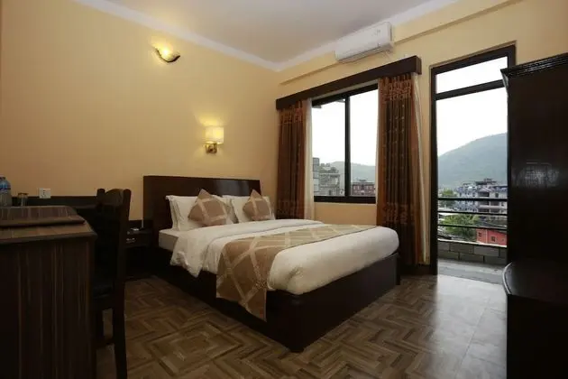 Deluxe Tek Büyük Yataklı Oda, Balkon