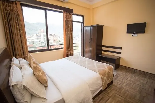 Deluxe Tek Büyük Yataklı Oda, Balkon