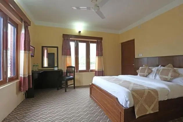 Deluxe Tek Büyük Yataklı Oda, Balkon