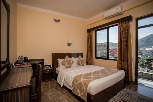 Deluxe Tek Büyük Yataklı Oda, Balkon