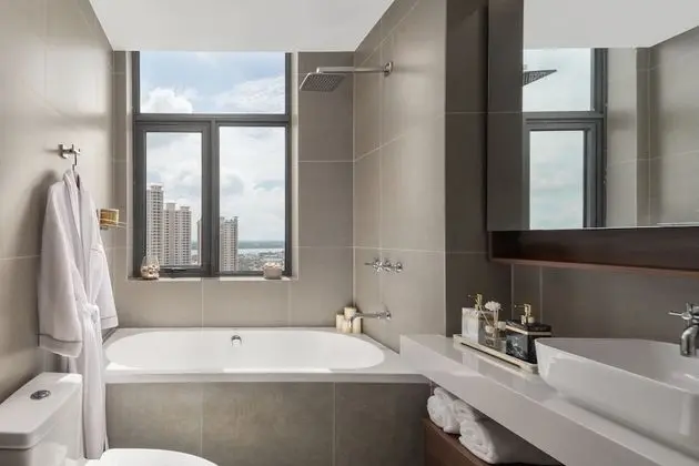 2 bedroom Family Suite