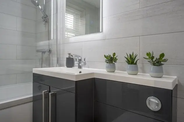 Luxury Apart Daire, Banyolu/Duşlu (Penleys)