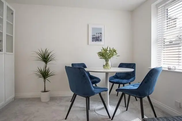 Luxury Apart Daire, Banyolu/Duşlu (Penleys)