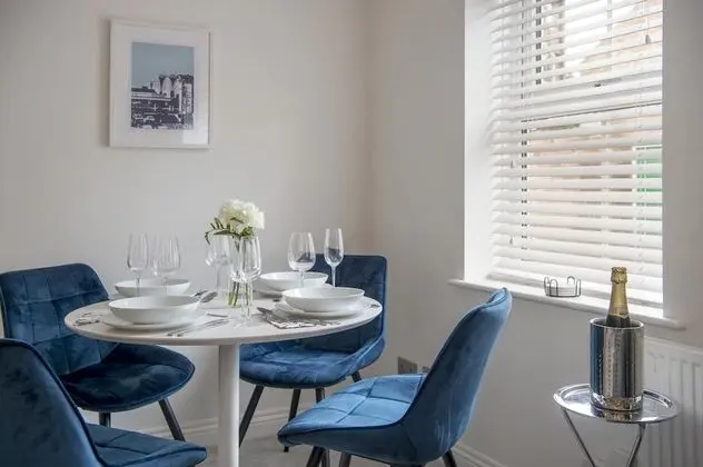 Luxury Apart Daire, Banyolu/Duşlu (Penleys)