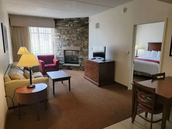 King Suite with Fireplace