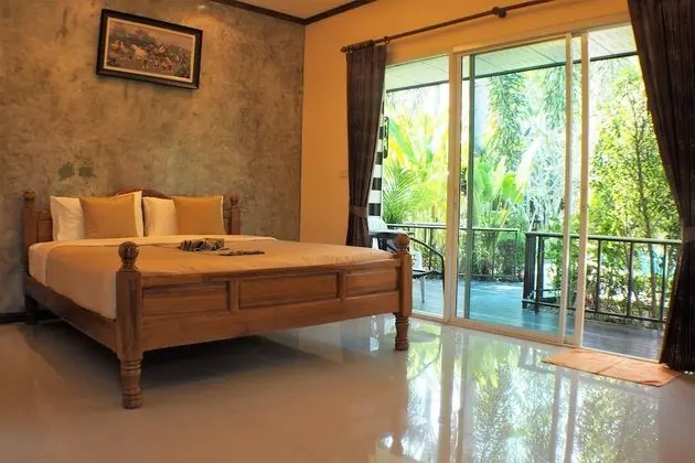 Standard Double Room with Pool View
