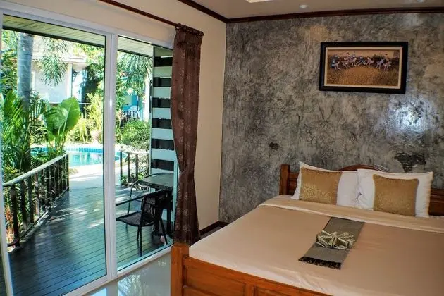 Standard Double Room with Pool View
