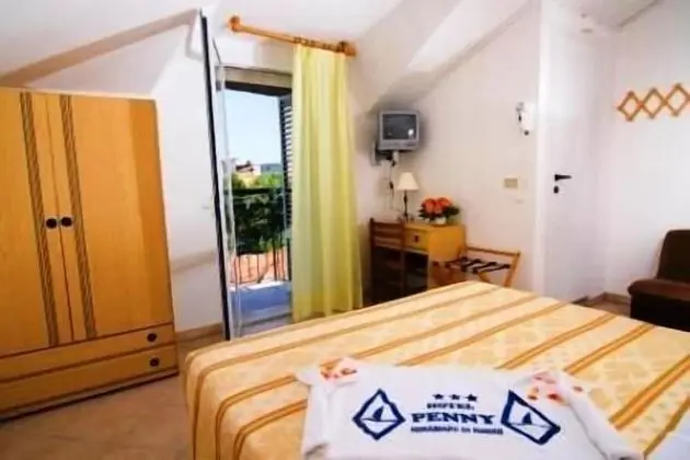 Family Üç Kişilik Oda