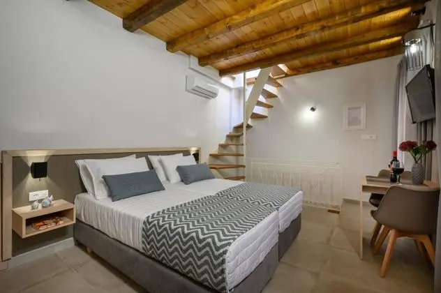 Süit (first floor)
