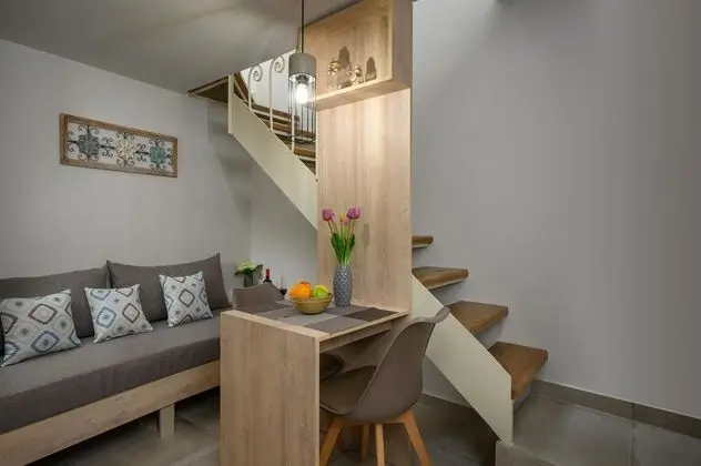 Süit (ground floor)