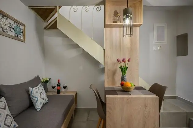 Süit (ground floor)