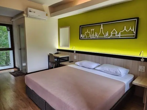 Standard Tek Büyük Yataklı Oda