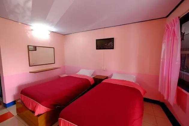 Standard Twin Room with Air-con