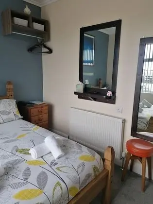 Classic Tek Büyük Yataklı Oda, 1 Çift Kişilik Yatak, Bahçe Manzaralı