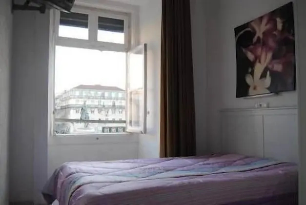 Tek Büyük Yataklı Oda, Şehir Manzaralı