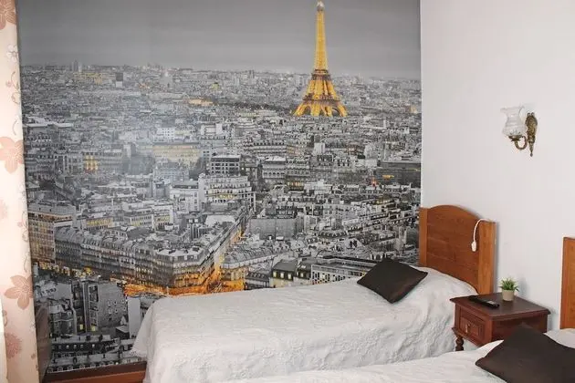 Economy İki Ayrı Yataklı Oda (Shared Shower)